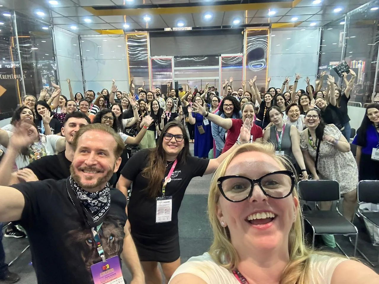 Mediação de debate na Bienal SP 2024